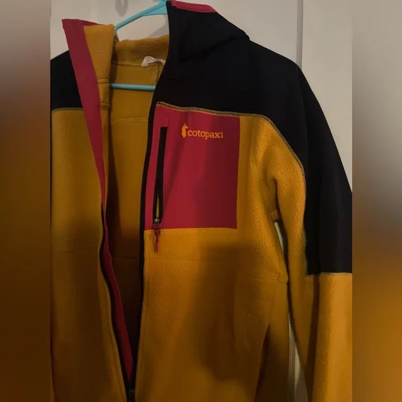 NWOT Cotopaxi Jacket - Picture 3 of 6